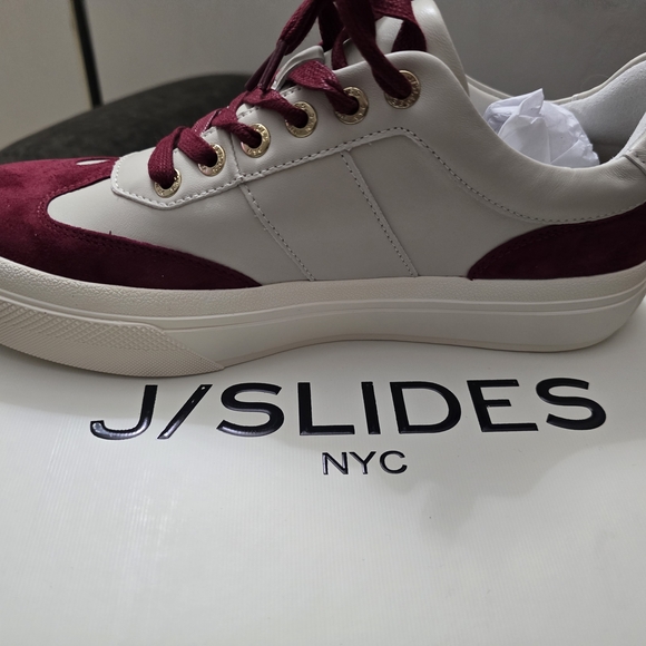 J/SLIDES Maroon and White Casual Sneakers - Picture 4 of 15